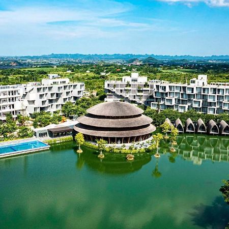 Wyndham Grand Vedana Ninh Binh Resort מראה חיצוני תמונה