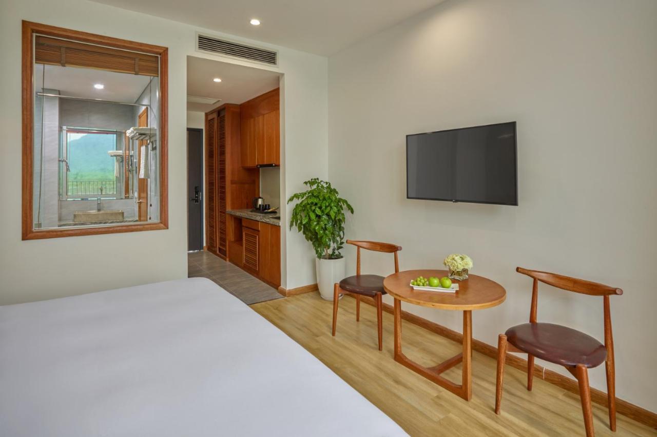 Wyndham Grand Vedana Ninh Binh Resort מראה חיצוני תמונה